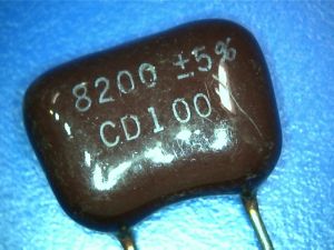 8,2Kpf 100Vdc Mi/Ag capacitor