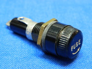 BUSSMANN HKP fuse holder panel mount 6,3x32 (1/4"x1-1/4")