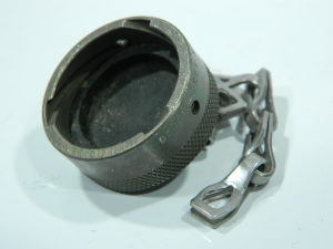 MS3181-16C dust cup cover with chain MIL std.